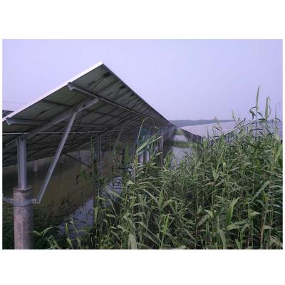 コンクリート杭高地太陽光発電地上設置システム